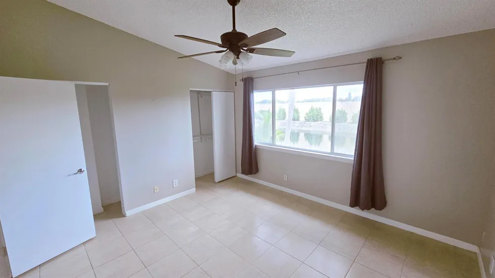 9807 NW 57 Manor Coral Springs, FL 33076