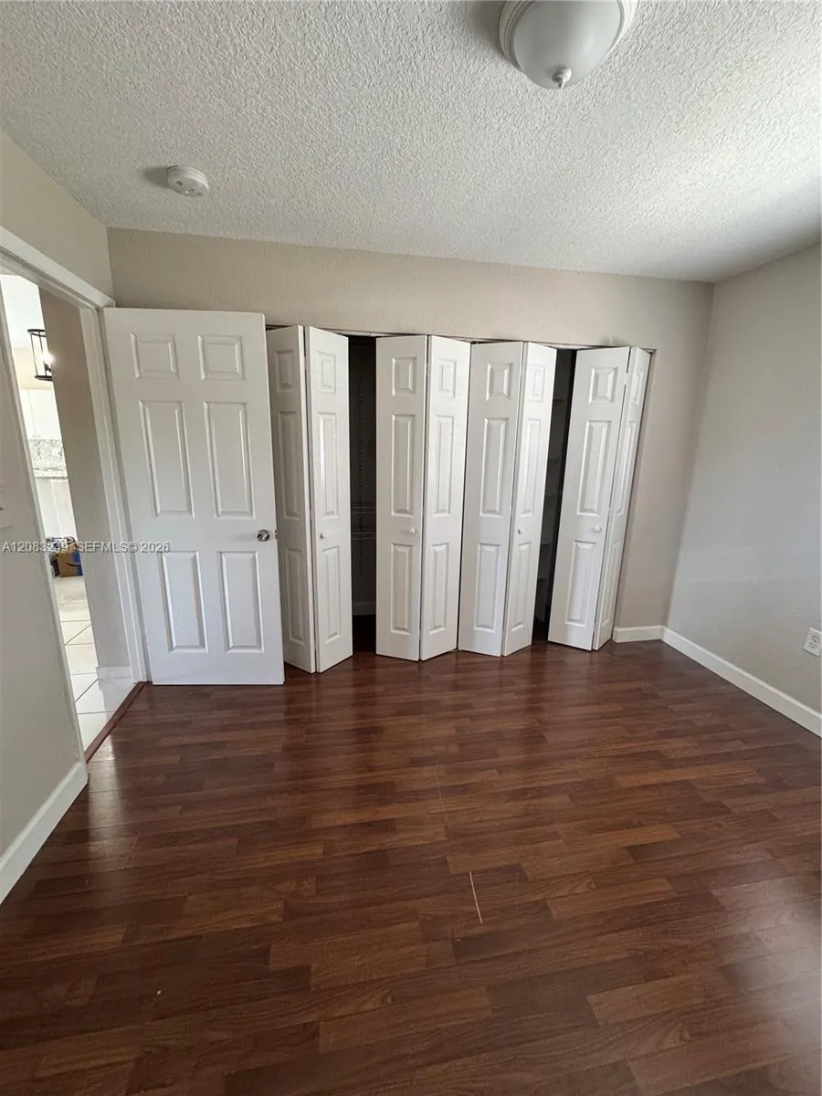 6801 W 36th Ave #204 Hialeah, FL 33018