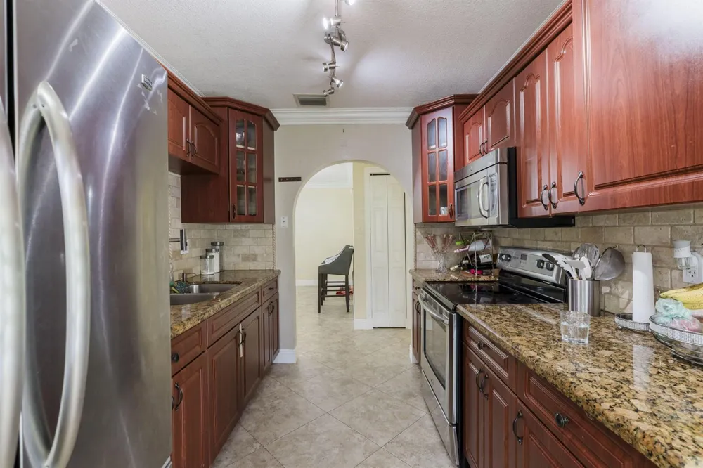 4917 LUQUI COURT West Palm Beach, FL 33415