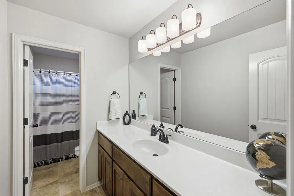 7621 E 83rd Street Owasso, OK 74055
