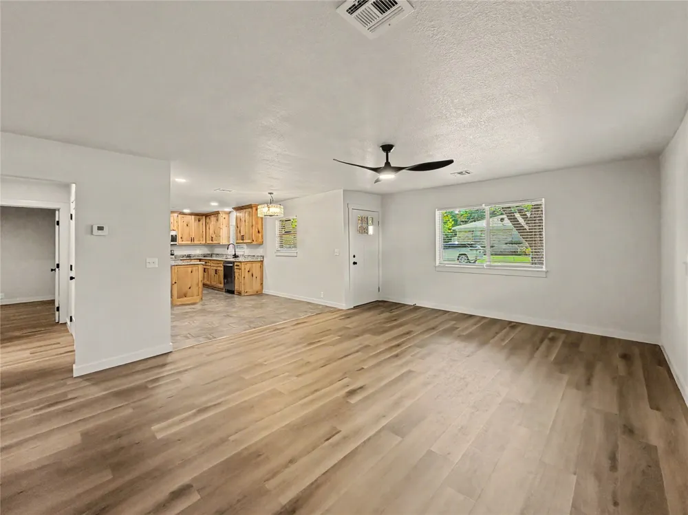 905 Lamer Avenue Tahlequah, OK 74464