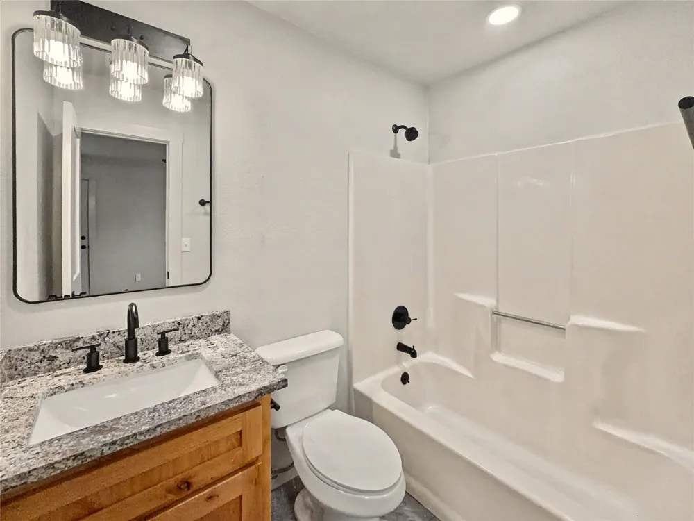 905 Lamer Avenue Tahlequah, OK 74464