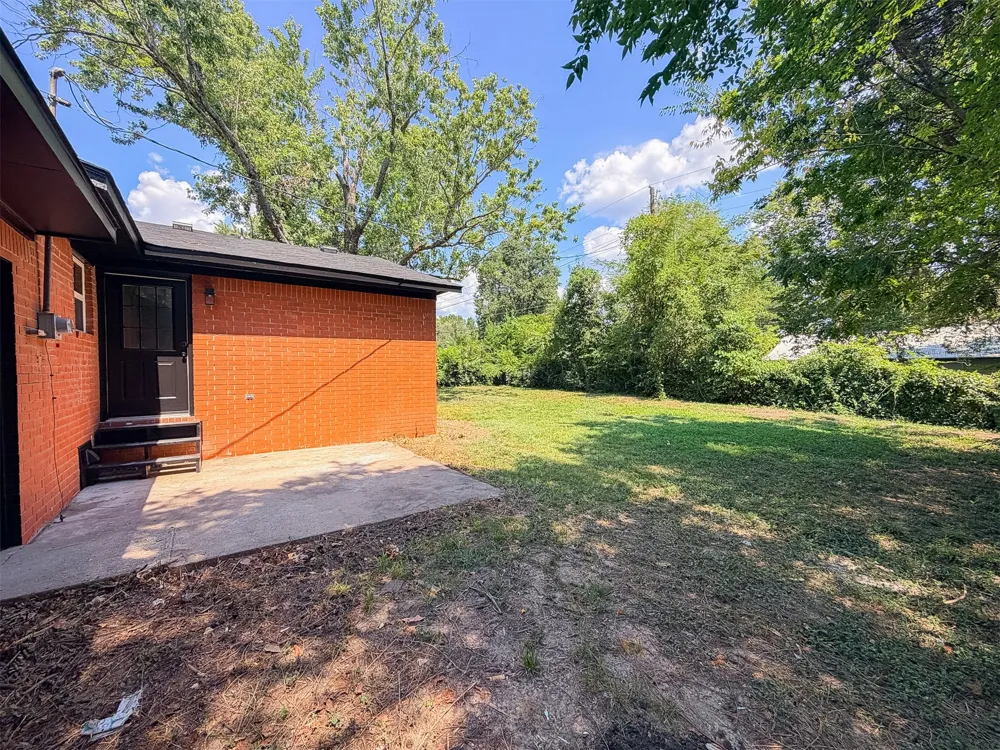 905 Lamer Avenue Tahlequah, OK 74464