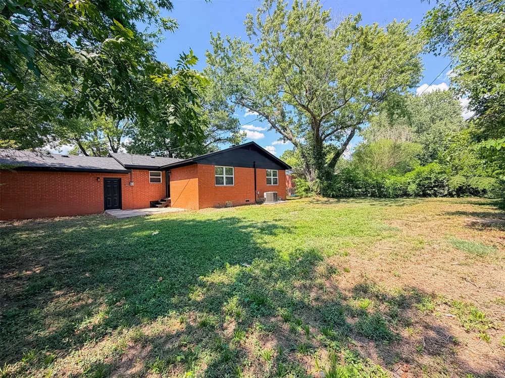 905 Lamer Avenue Tahlequah, OK 74464