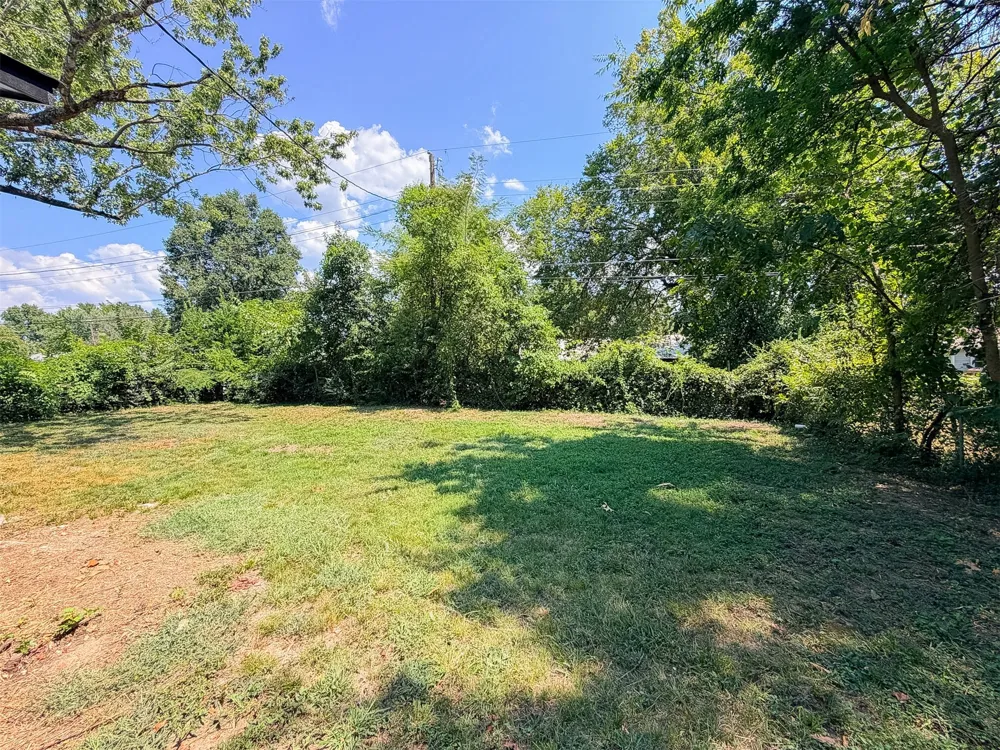 905 Lamer Avenue Tahlequah, OK 74464