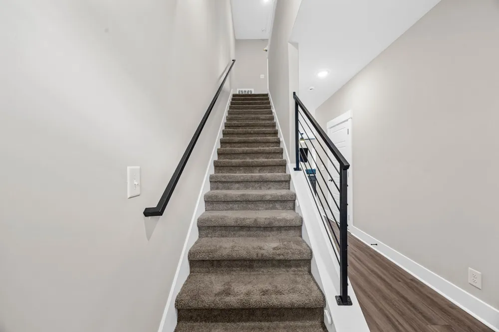 207 Jonathan Wade Cir Clarksville, TN 37043