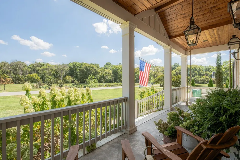 1727 Swansons Ridge Dr Franklin, TN 37064