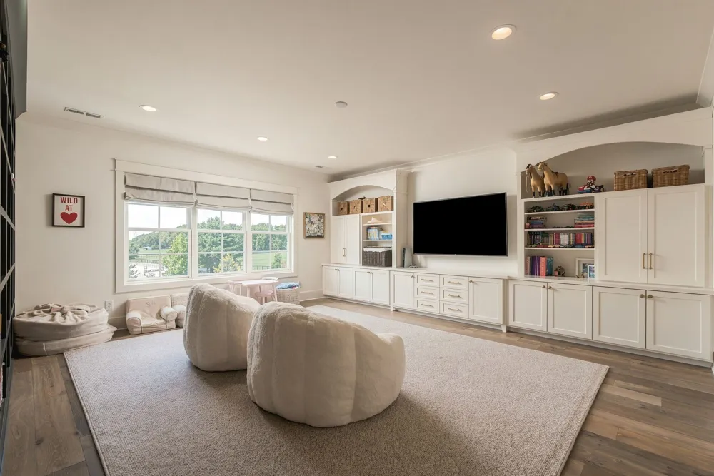 1727 Swansons Ridge Dr Franklin, TN 37064