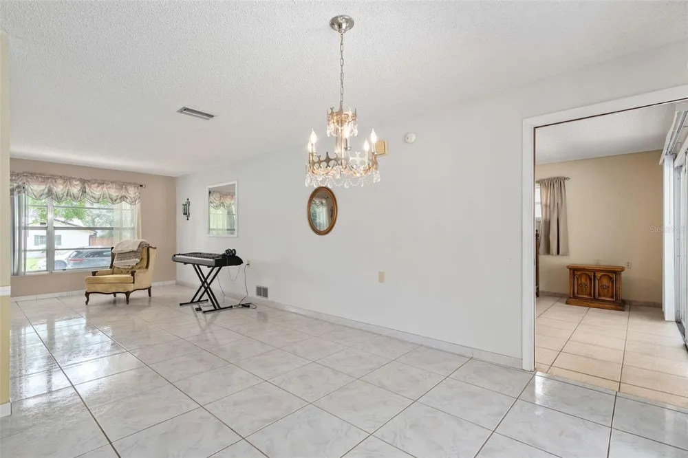 101 SUFFOLK COURT Longwood, FL 32779