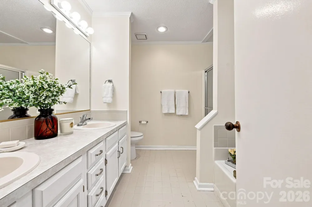 103 Briar Ridge Circle Winston Salem, NC 27104
