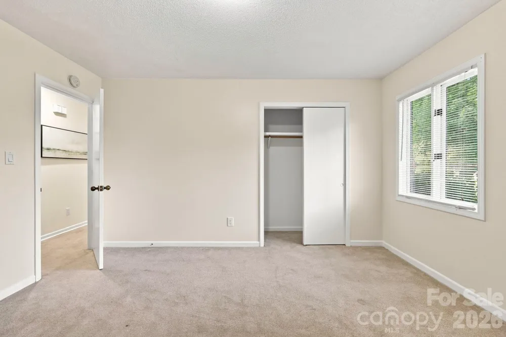 103 Briar Ridge Circle Winston Salem, NC 27104