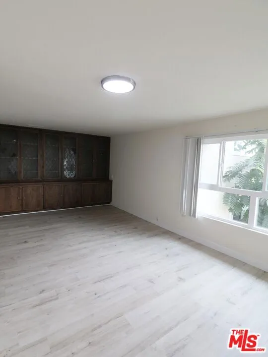 13716 Penn Street #10 Whittier, CA 90602