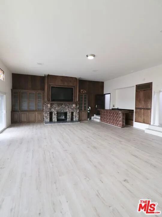 13716 Penn Street #10 Whittier, CA 90602