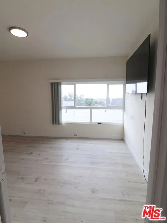 13716 Penn Street #10 Whittier, CA 90602