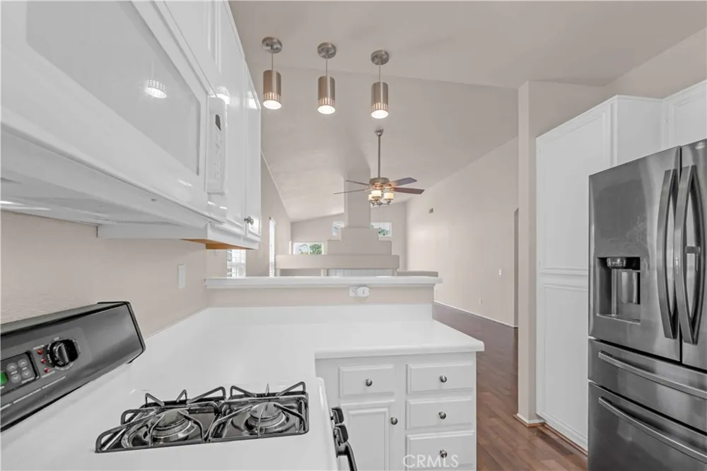 33408 Calle Cantu Temecula, CA 92592