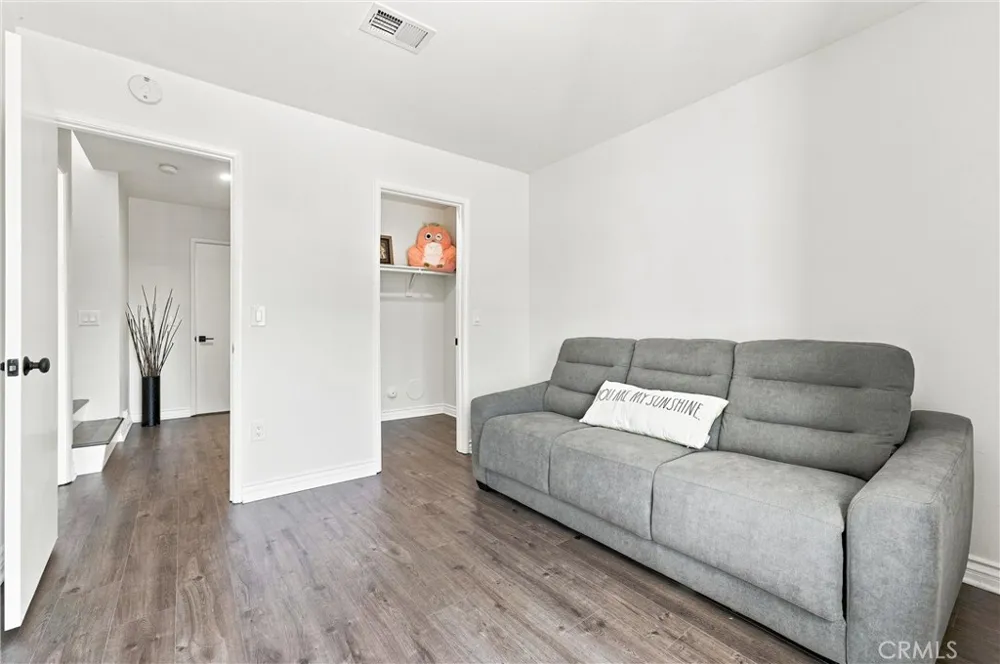 4707 E Via La Paloma #6 Orange, CA 92869