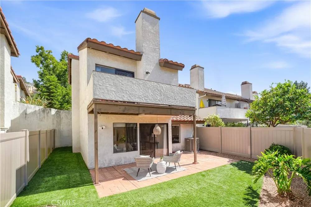 4707 E Via La Paloma #6 Orange, CA 92869