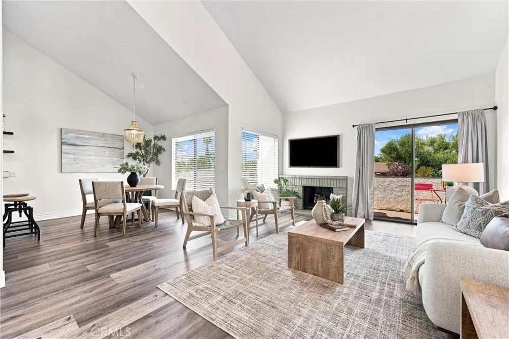 4707 E Via La Paloma #6 Orange, CA 92869