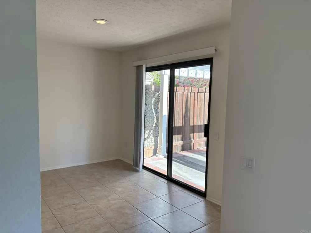 3950 Carmel Springs Way San Diego, CA 92130