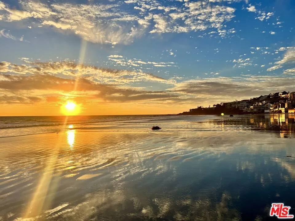 6225 Frondosa Drive Malibu, CA 90265