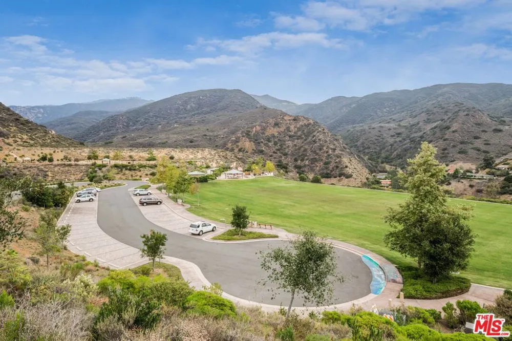 6225 Frondosa Drive Malibu, CA 90265