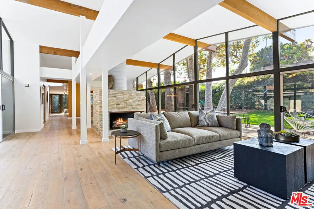 6225 Frondosa Drive Malibu, CA 90265