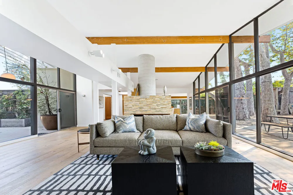 6225 Frondosa Drive Malibu, CA 90265