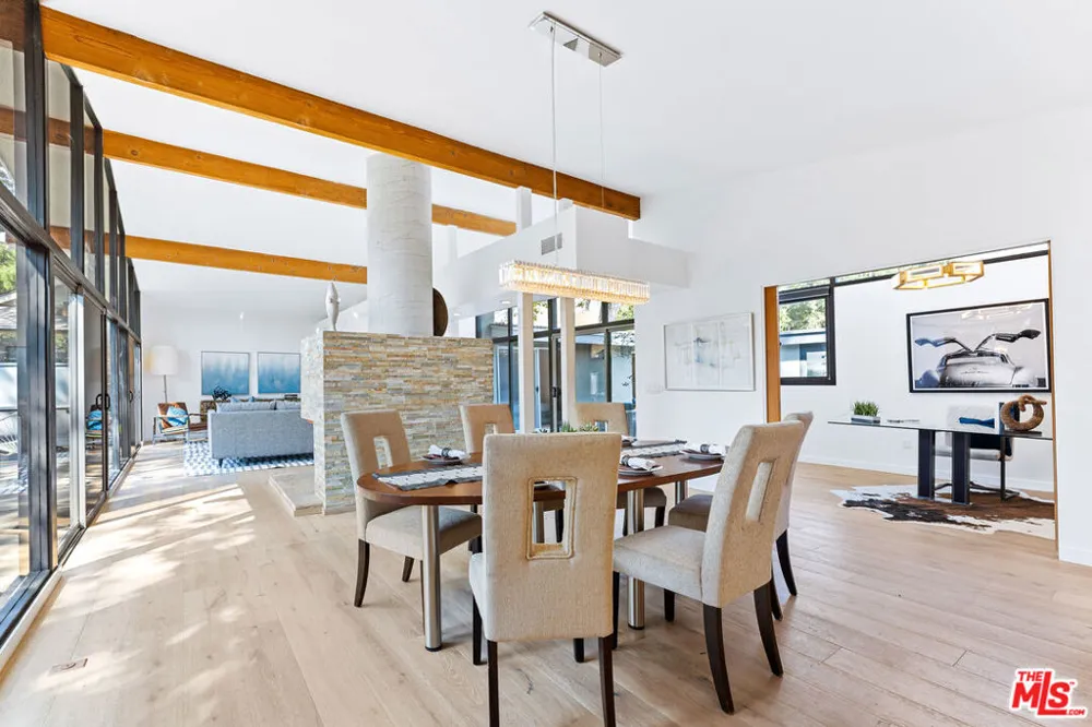 6225 Frondosa Drive Malibu, CA 90265