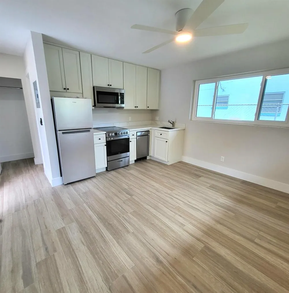 809 NW 30th Court #809A Wilton Manors, FL 33311