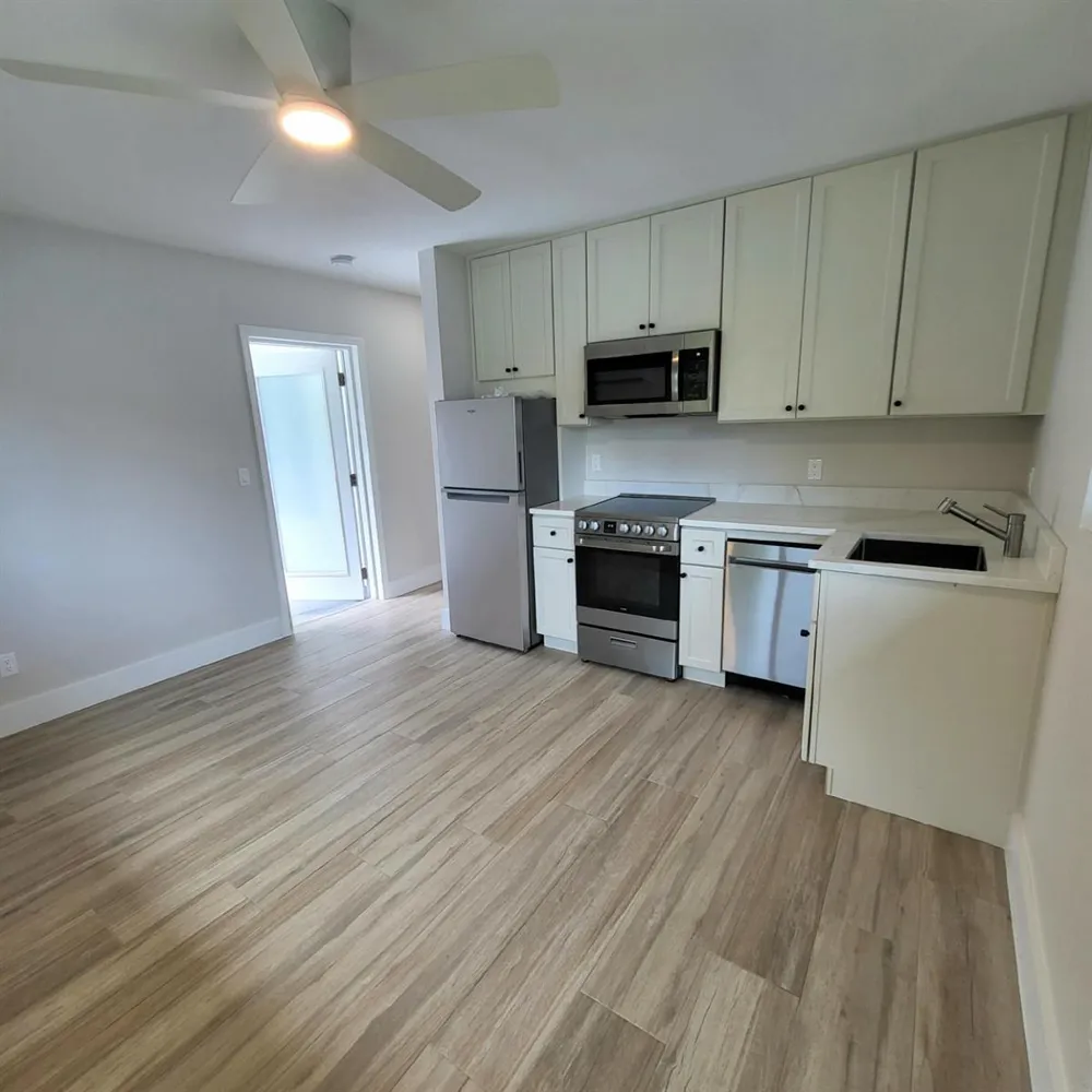 809 NW 30th Court #809A Wilton Manors, FL 33311