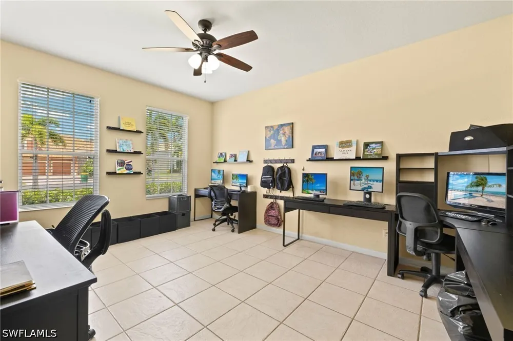 Grove Drive Naples, FL 34120
