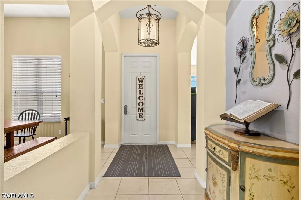Grove Drive Naples, FL 34120