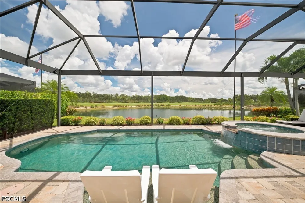 Savona Court Naples, FL 34119