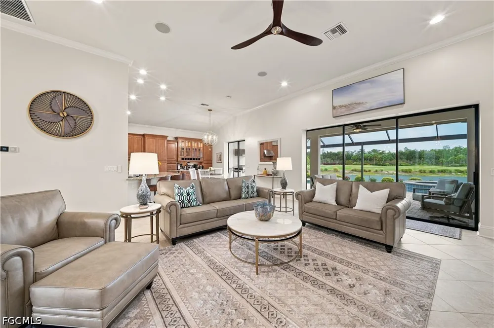 Savona Court Naples, FL 34119