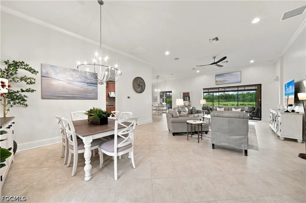 Savona Court Naples, FL 34119