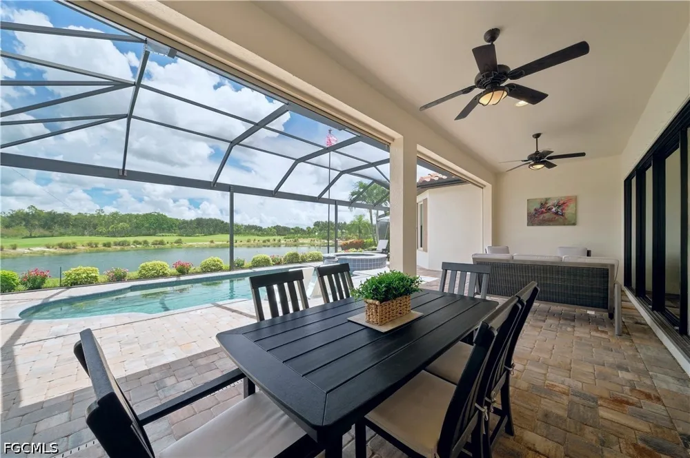 Savona Court Naples, FL 34119