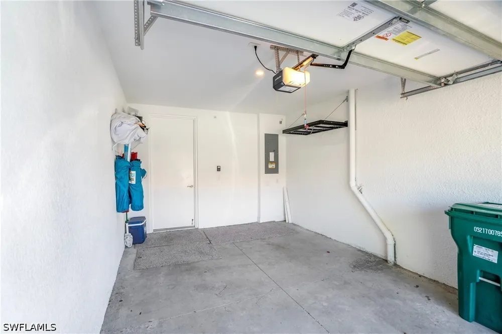 Zeno Way #104 Naples, FL 34114