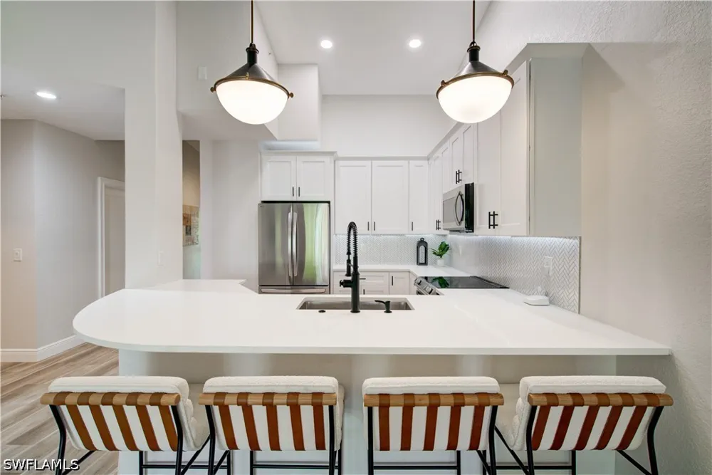 Pebble Creek Circle #302 Naples, FL 34108