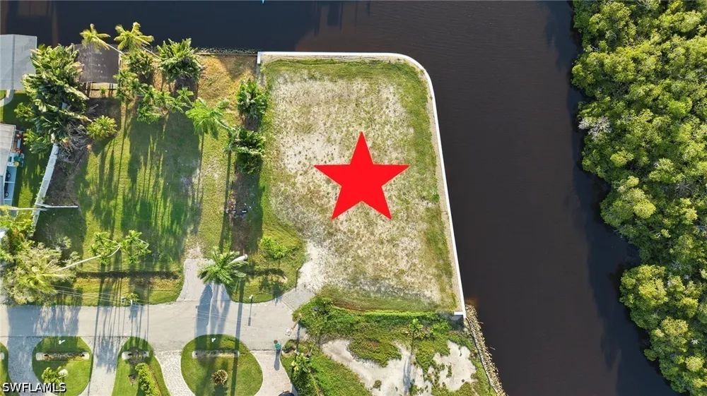 Christopher Court Naples, FL 34104