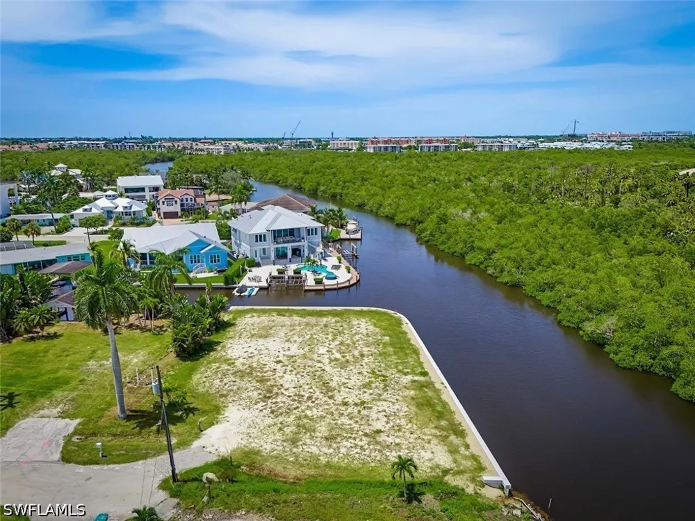 Christopher Court Naples, FL 34104