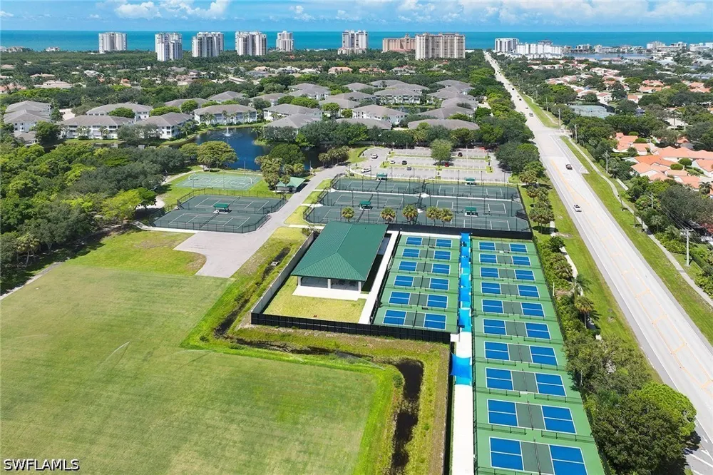 Bentwater Circle #101 Naples, FL 34108