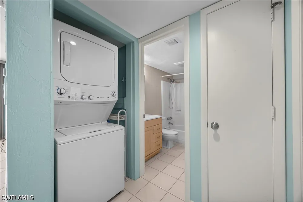 Manatee Road #H206 Naples, FL 34114