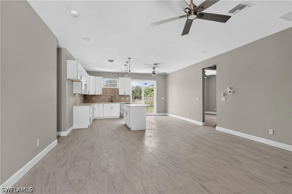 2nd Street Fort Myers, FL 33916