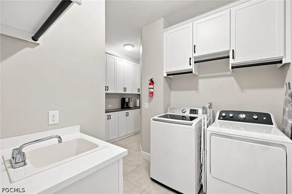 Spanish Harbour Court Fort Myers, FL 33908