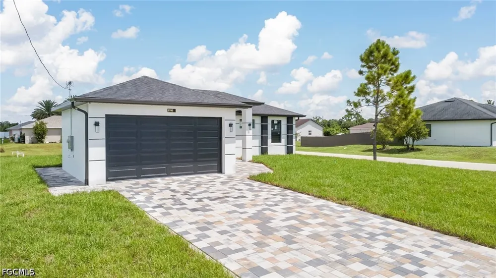 11Th St SW Lehigh Acres, FL 33976