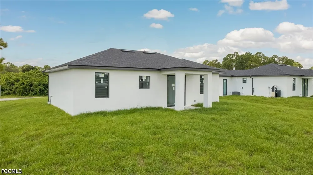 11Th St SW Lehigh Acres, FL 33976