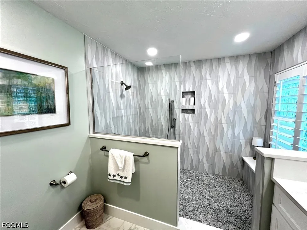 Valparaiso Boulevard North Fort Myers, FL 33917