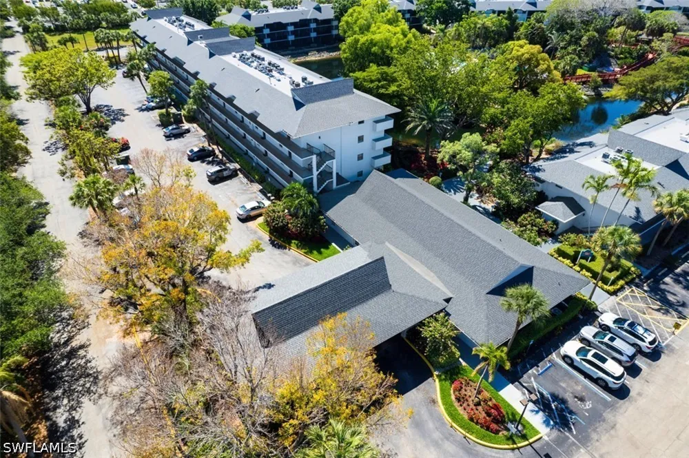 Neapolitan Way #153 Naples, FL 34103