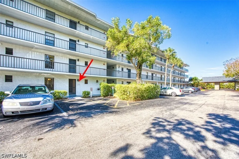 Neapolitan Way #153 Naples, FL 34103