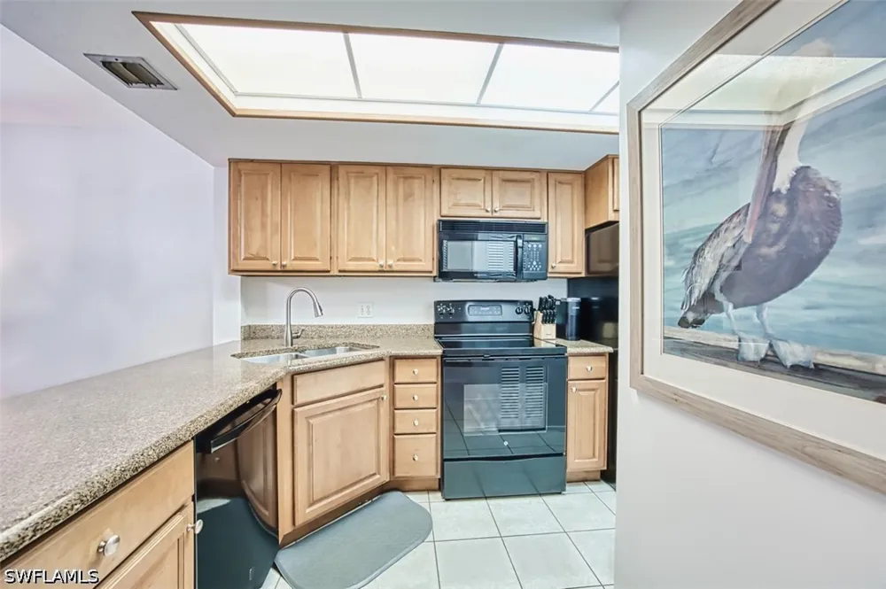 Neapolitan Way #153 Naples, FL 34103
